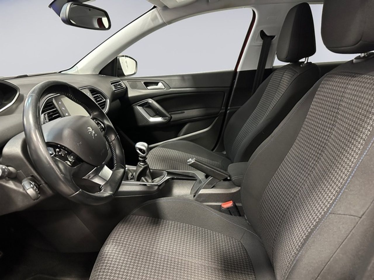 Peugeot 308 PureTech 110 S&S Allure 81 kW (110 CV) - Foto 10