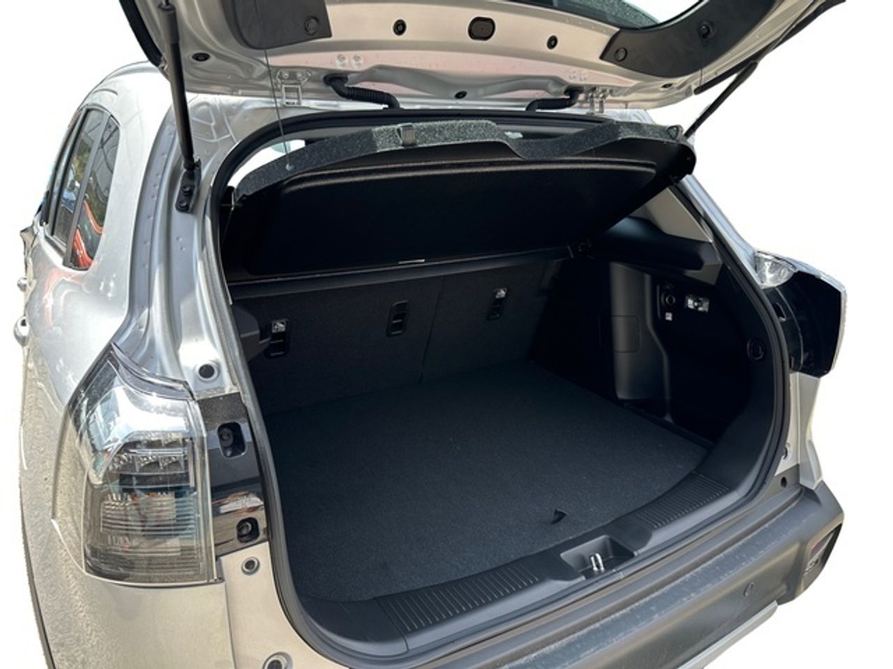 Suzuki SCross 1.5 Hybrid S2 Strong Auto 85 kW (116 CV) - Foto 16