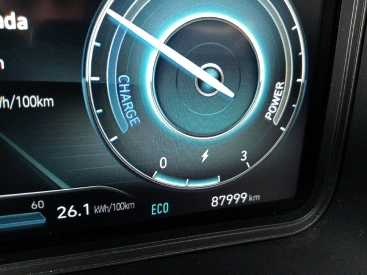 Hyundai Kona EV Maxx 150 kW (204 CV) - Foto 14