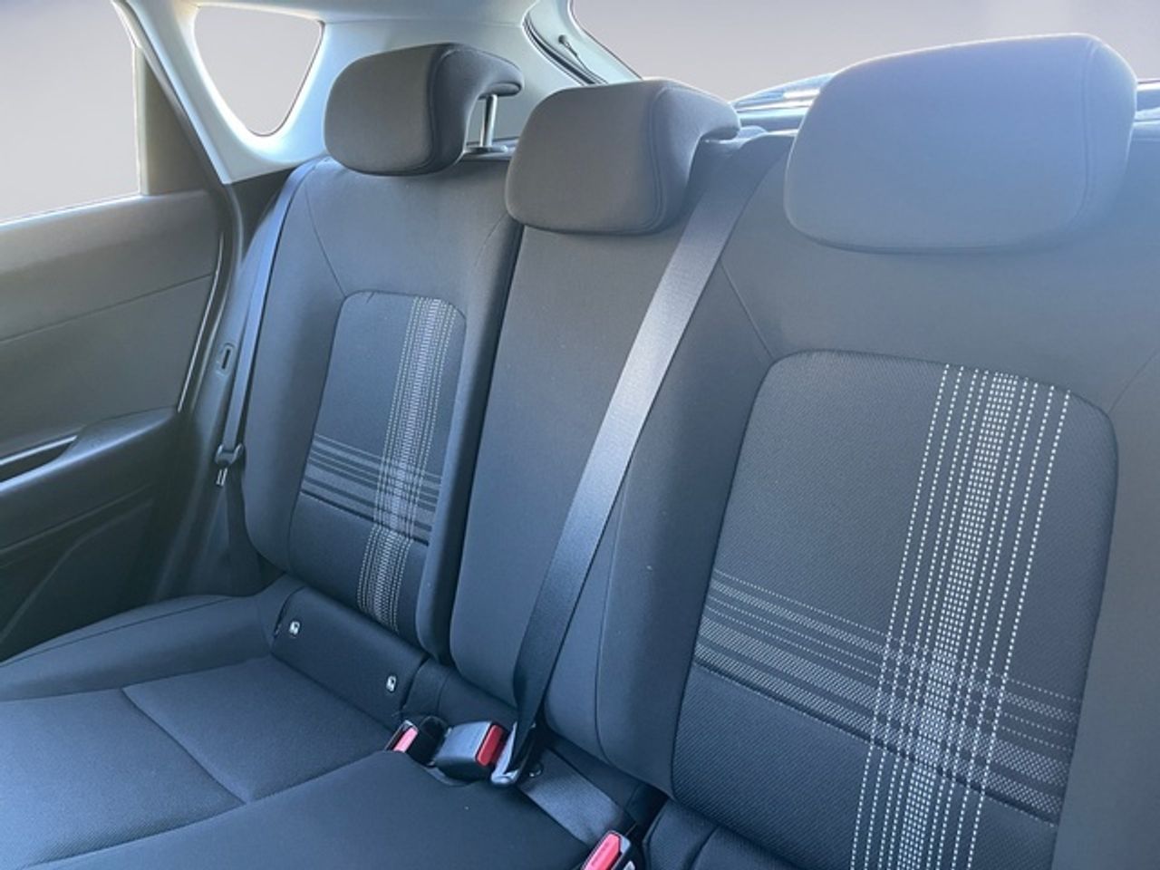 Hyundai Bayon 1.2 MPI Klass 59 kW (79 CV) - Foto 15