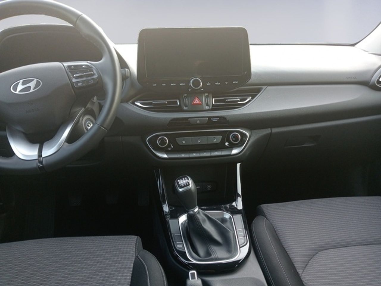 Hyundai i30 1.0 TGDI 48V Klass 74 kW (100 CV) - Foto 12