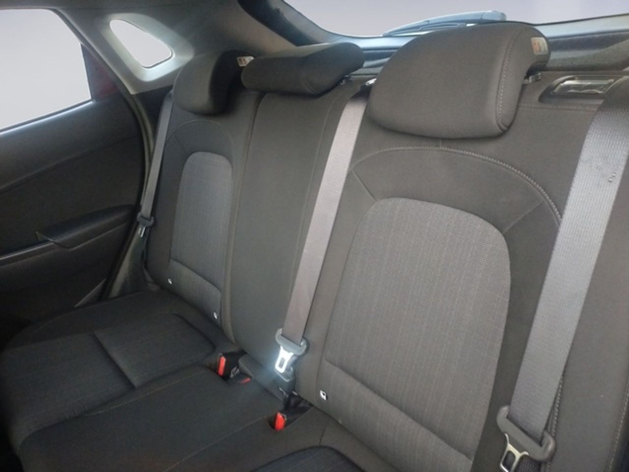 Hyundai Kona 1.0 TGDi 48V Tecno 4x2 88 kW (120 CV) - Foto 14