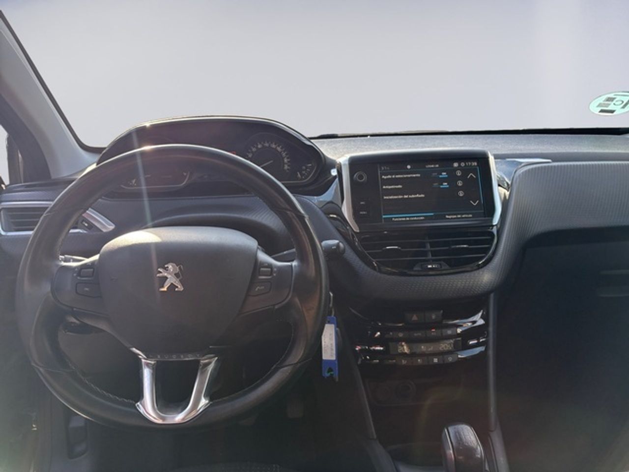 Peugeot 208 PureTech 82 S&S Tech Edition 60 kW (82 CV) - Foto 10