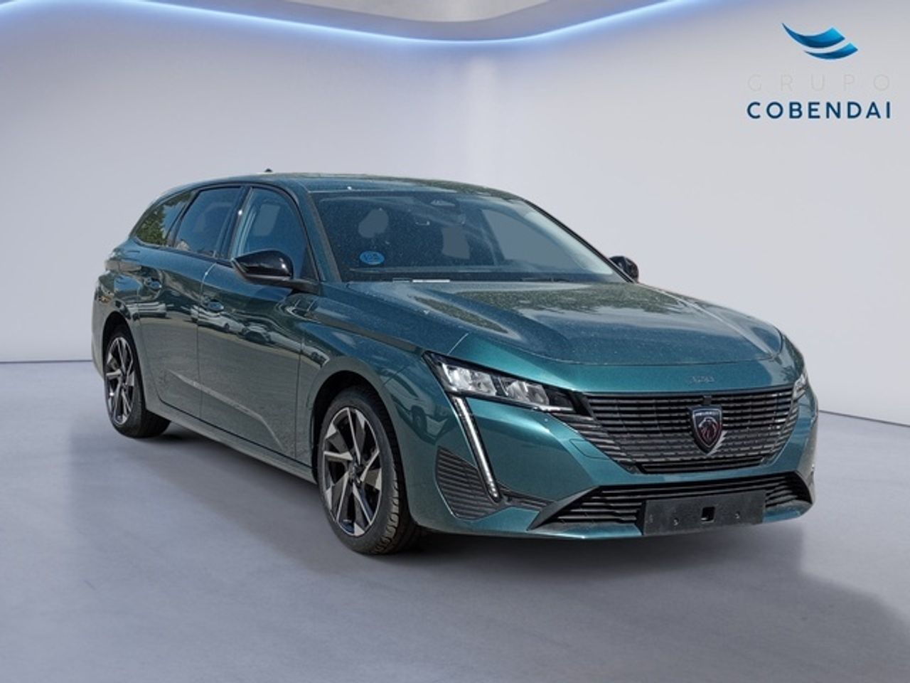 Peugeot 308 Hybrid 180 Allure Pack eEAT8 132 kW (180 CV) - Foto 8