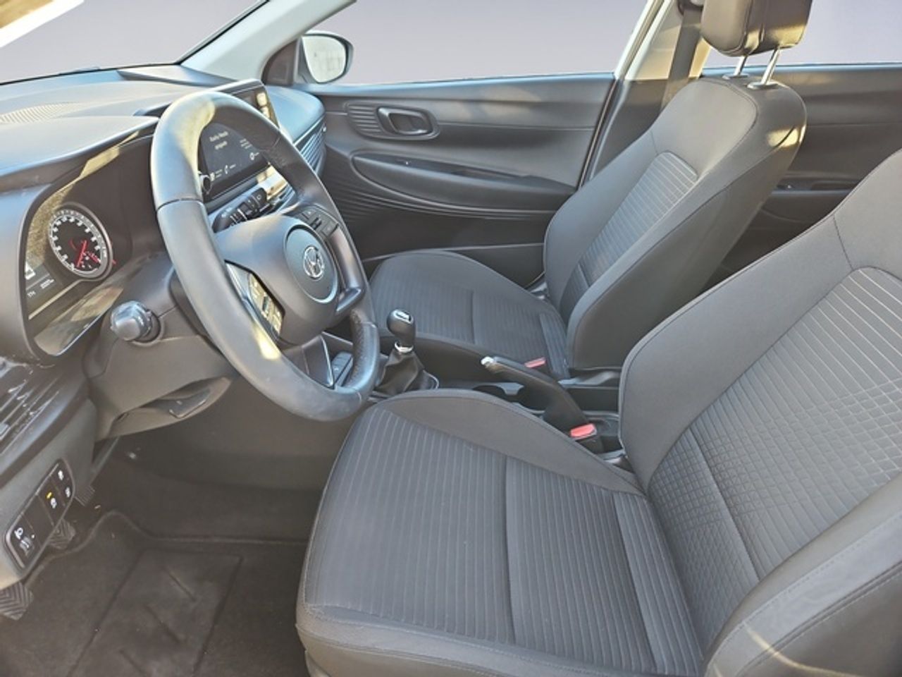 Hyundai i20 1.2 MPI SLX 62 kW (84 CV) - Foto 10