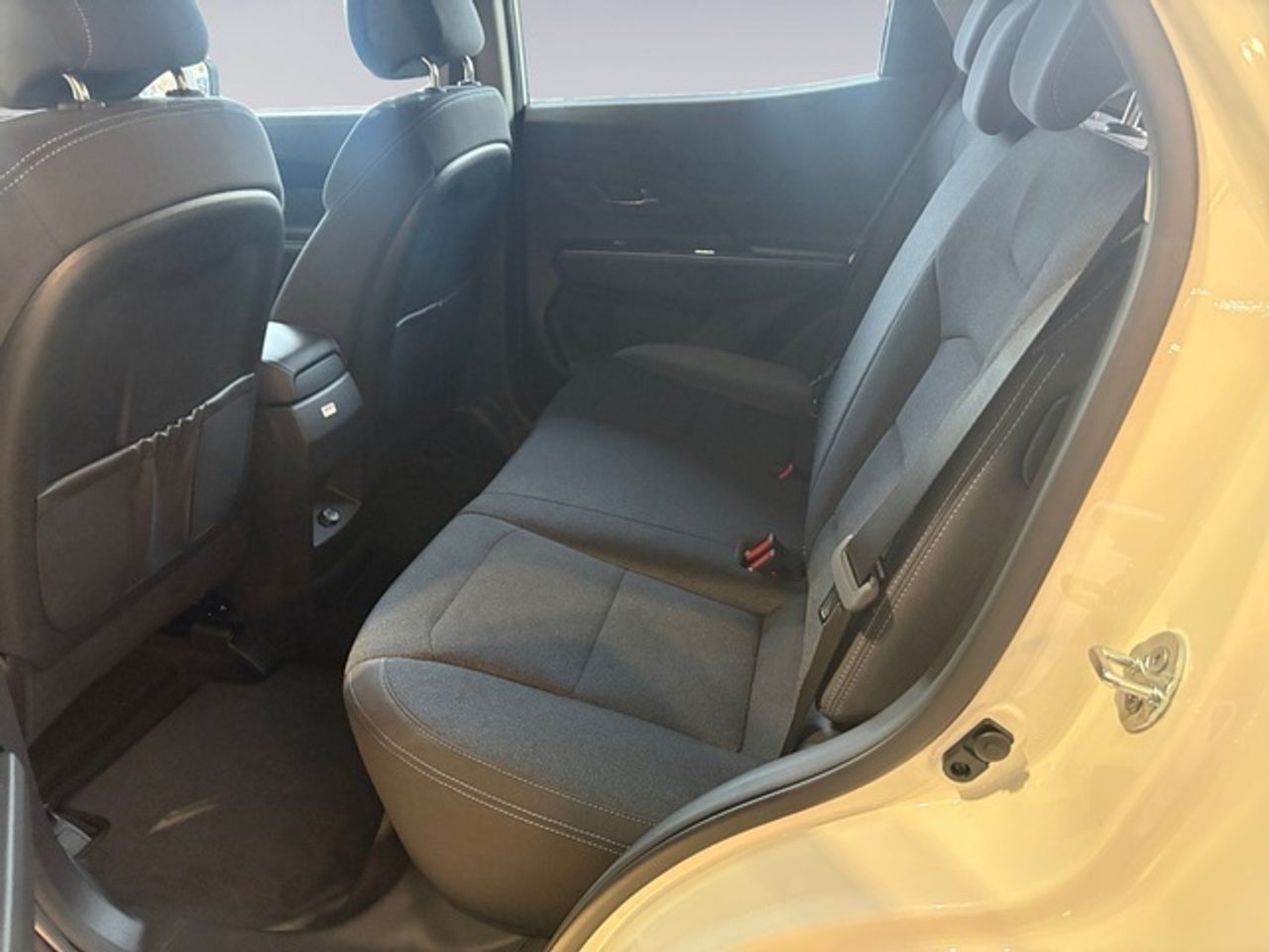 KGM Korando E-motion Urban Auto 140 kW (190 CV) - Foto 13