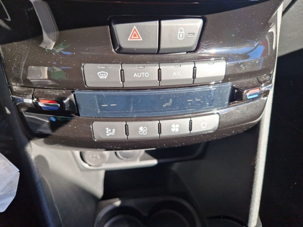 Peugeot 2008 PureTech 110 S&S Allure 81 kW (110 CV) - Foto 15