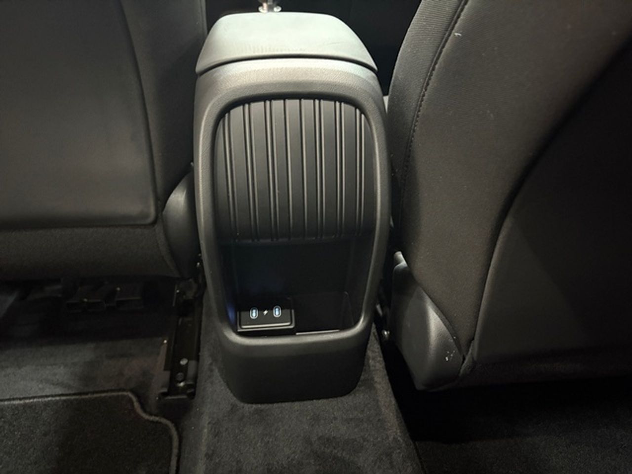 Hyundai Kona 1.0 TGDi 48V Maxx 4x2 74 kW (100 CV) - Foto 16