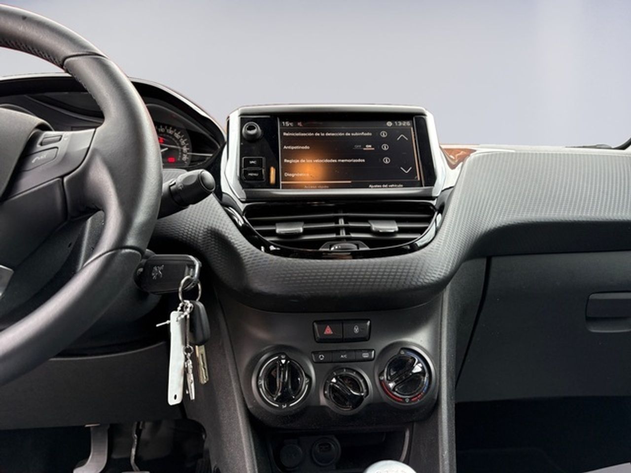 Peugeot 2008 PureTech 130 S&S Signature 96 kW (130 CV) - Foto 12