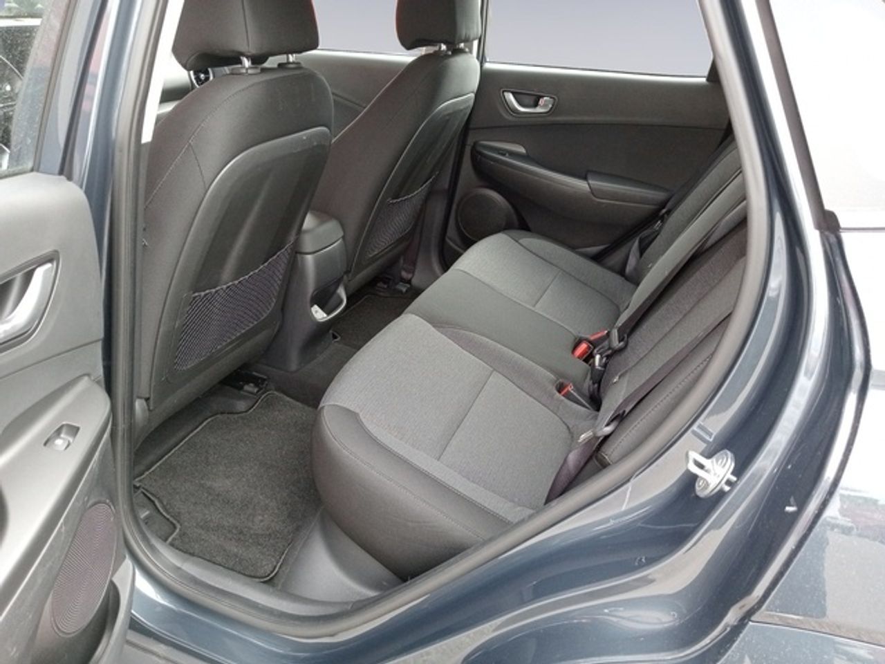 Hyundai Kona EV Maxx 150 kW (204 CV) - Foto 14