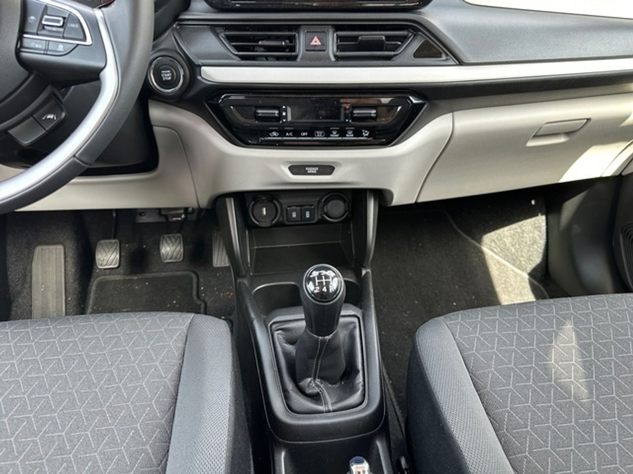 Suzuki Swift 1.2 Mild Hybrid S2 4WD 61 kW (83 CV) - Foto 12