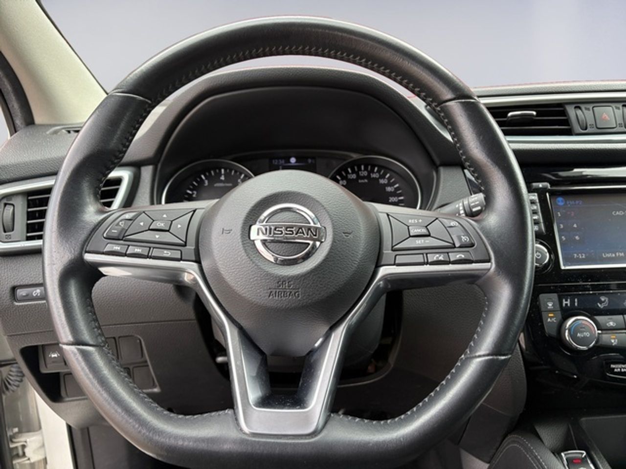 Nissan Qashqai DIG-T 115 Tekna 4x2 Xtronic 85 kW (115 CV) - Foto 13