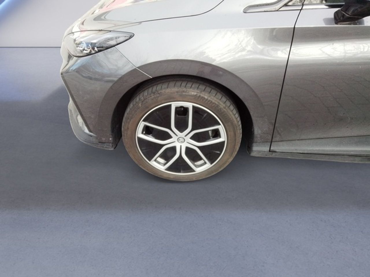 MG MG4 64kWh Luxury 150 kW (204 CV) - Foto 15