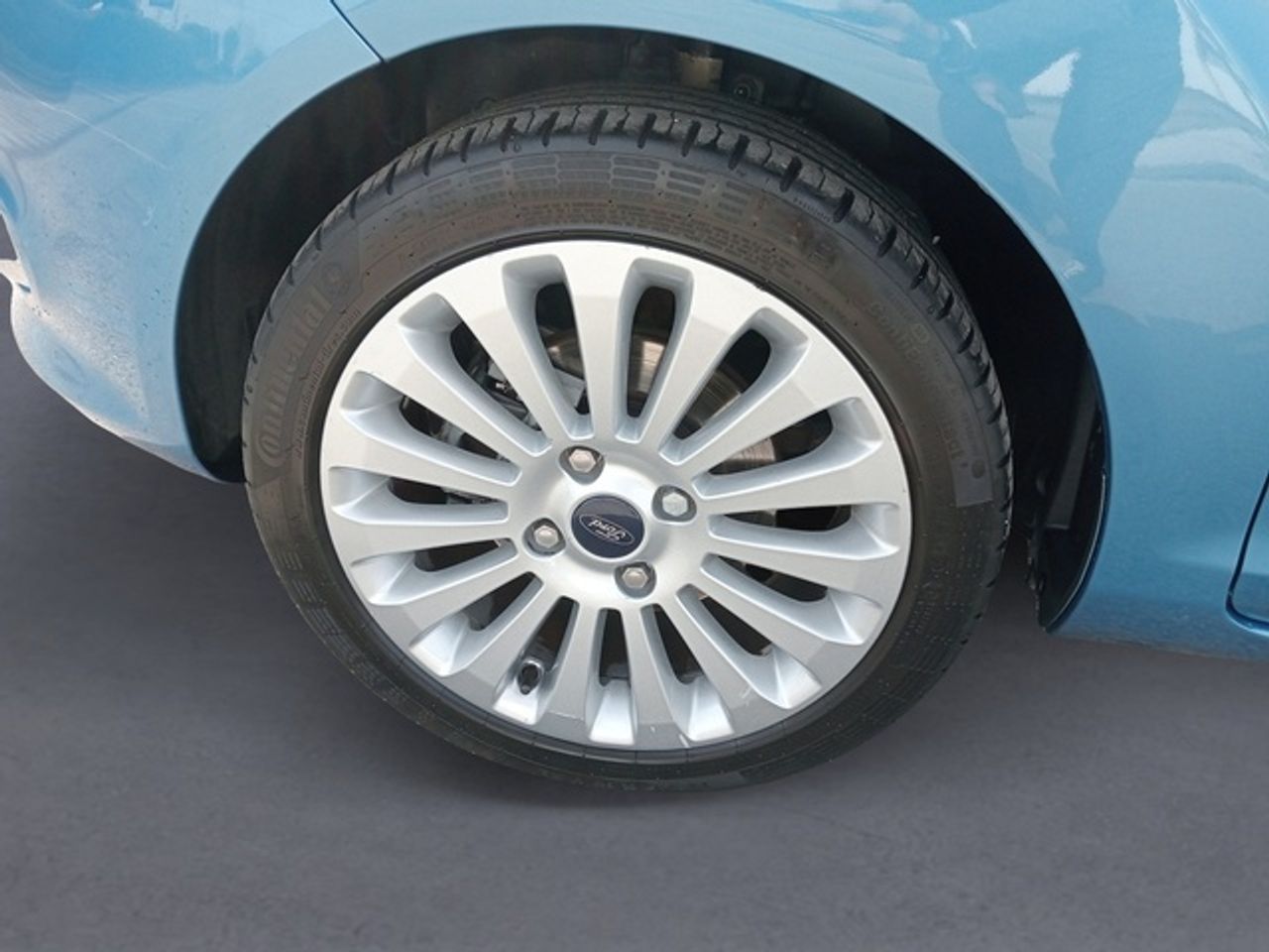 Ford Fiesta 1.6 TDCi Econetic 66 kW (90 CV) - Foto 16