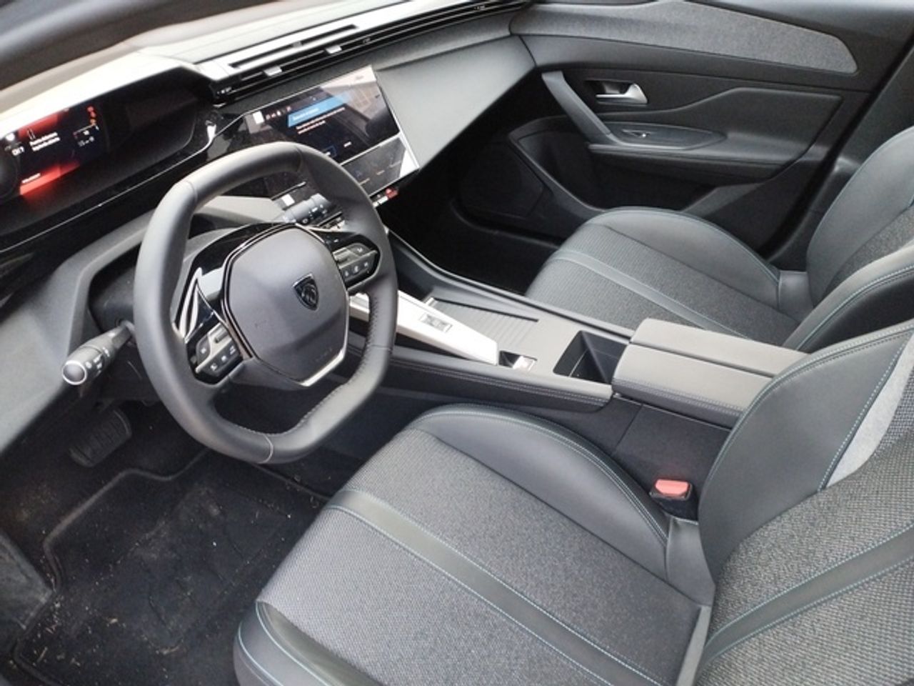 Peugeot 308 BlueHDi 130 S&S Allure EAT8 96 kW (130 CV) - Foto 10