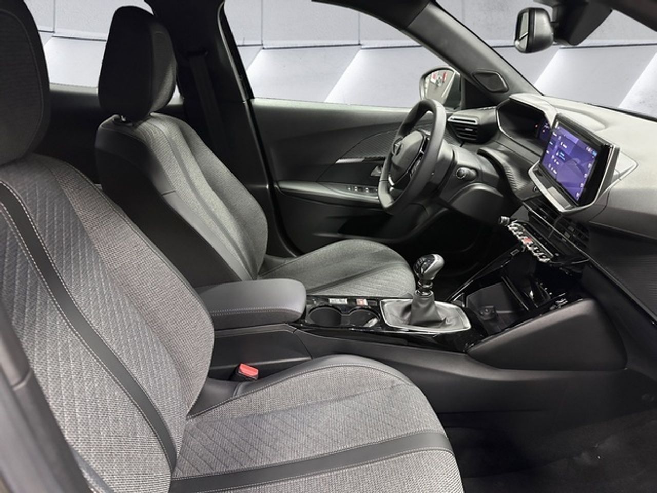 Peugeot 2008 PureTech 100 S&S Allure 75 kW (100 CV) - Foto 16