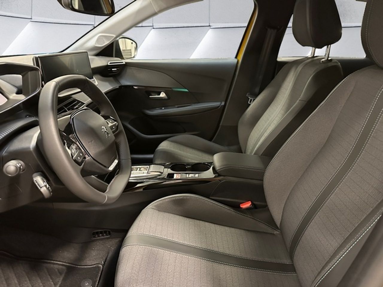 Peugeot 208 Eléctrico Allure 100 kW (136 CV) - Foto 10
