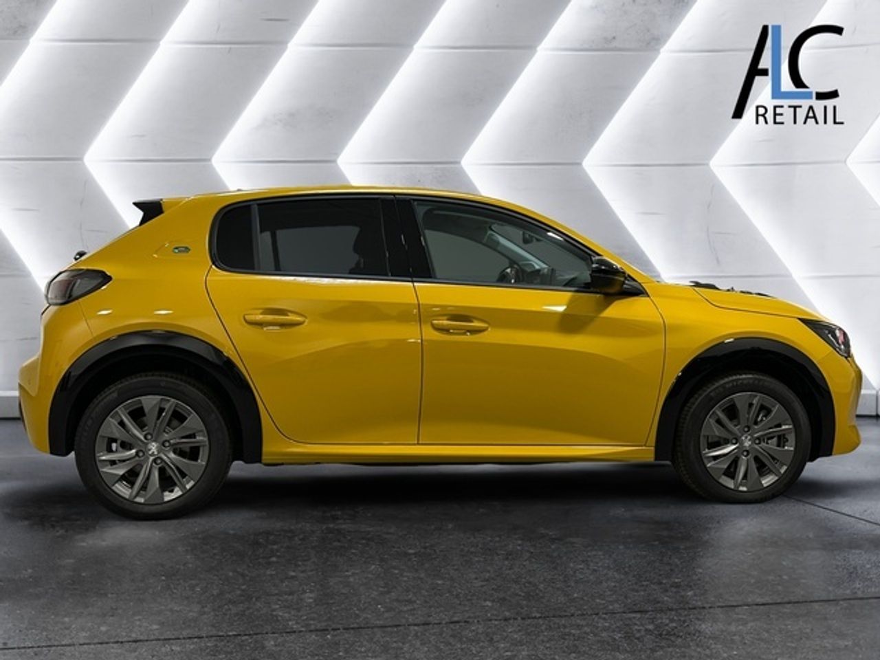 Peugeot 208 Eléctrico Allure 100 kW (136 CV) - Foto 7