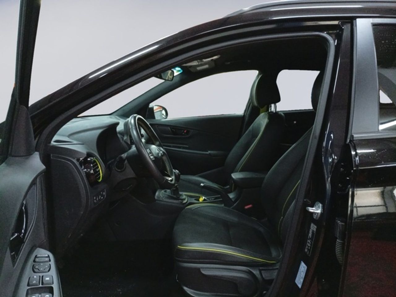 Hyundai Kona 1.0 TGDi Tecno 4x2 AEB 2C 88 kW (120 CV) - Foto 10