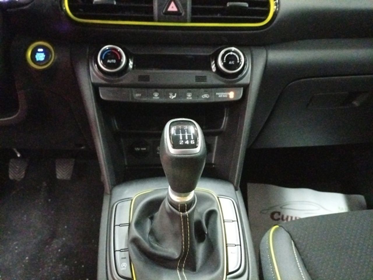 Hyundai Kona 1.0 TGDi Tecno 4x2 AEB 2C 88 kW (120 CV) - Foto 12