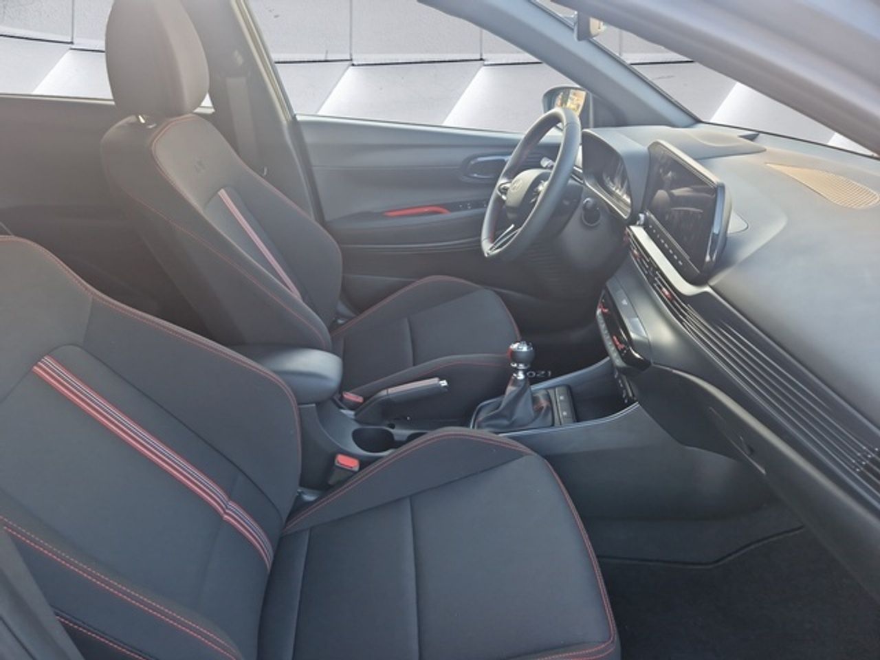 Hyundai i20 1.0 TGDI 48V N Line 74 kW (100 CV) - Foto 16