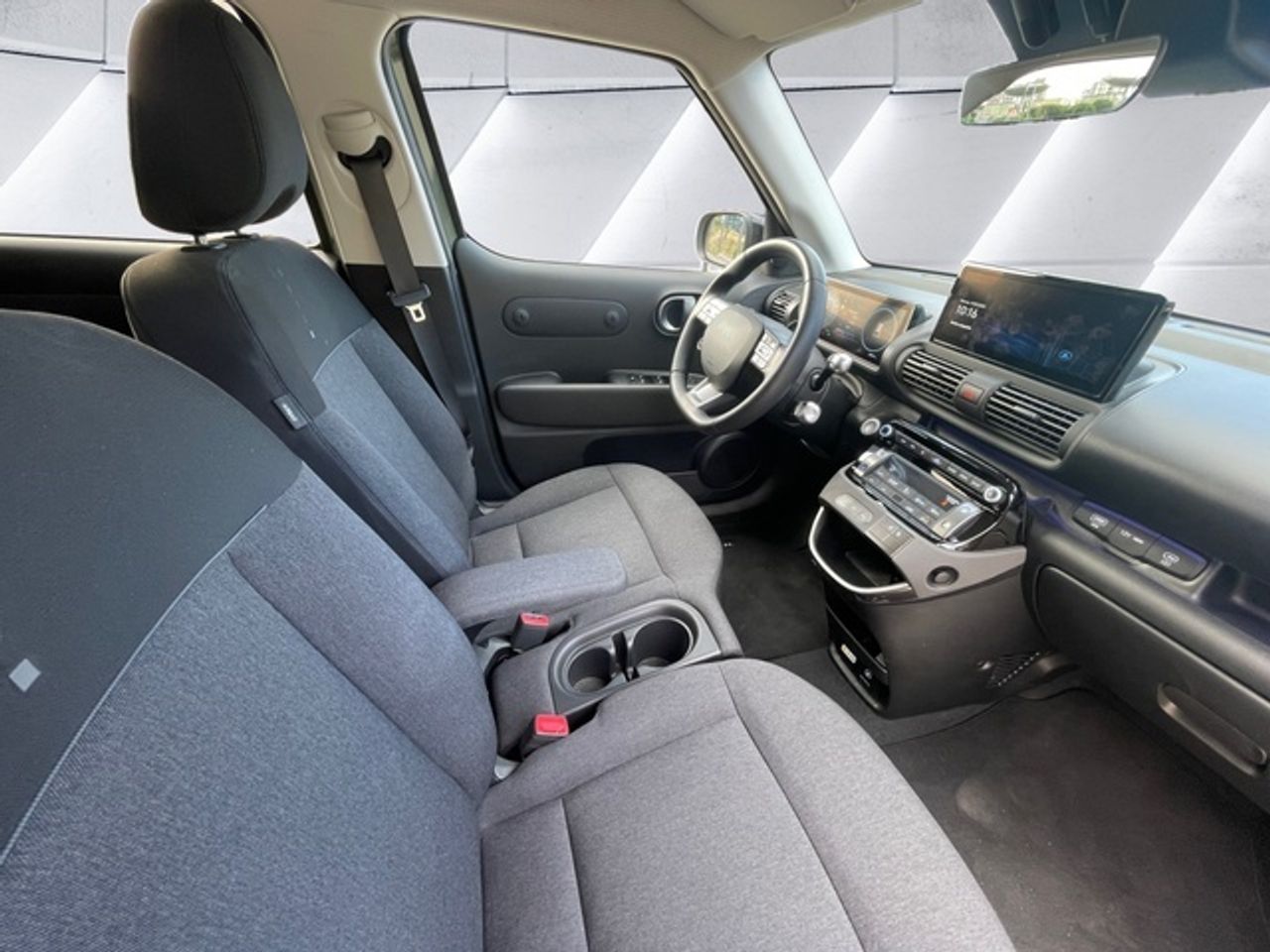 Hyundai Inster 49KWH Tecno 85 kW (115 CV) - Foto 16
