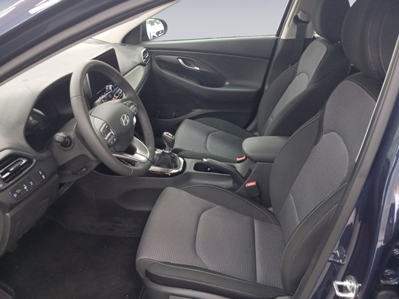 Hyundai i30 1.5 DPI Klass 71 kW (96 CV) - Foto 8