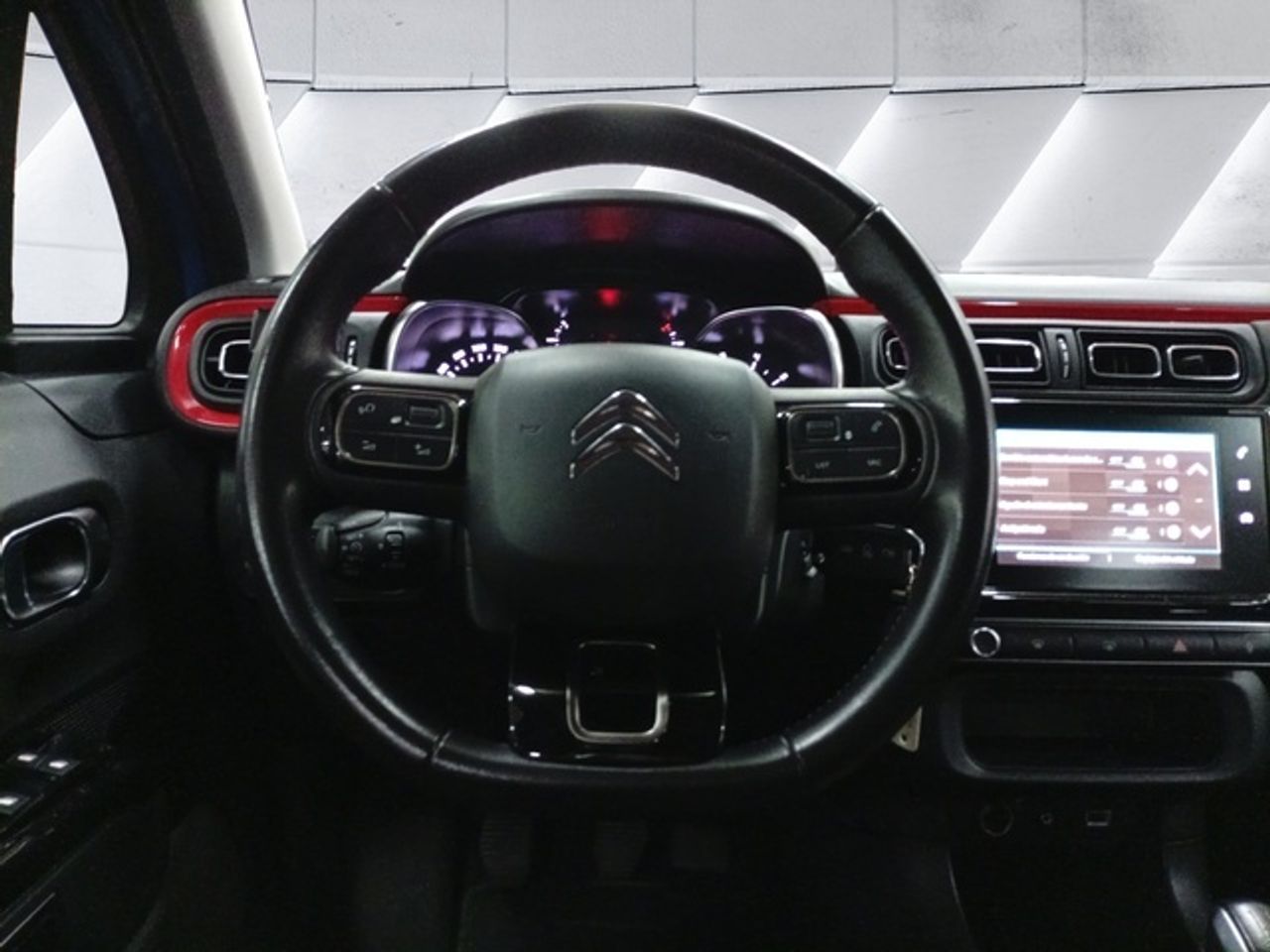 Citroën C3 Aircross PureTech 110 S&S Shine 81 kW (110 CV) - Foto 13