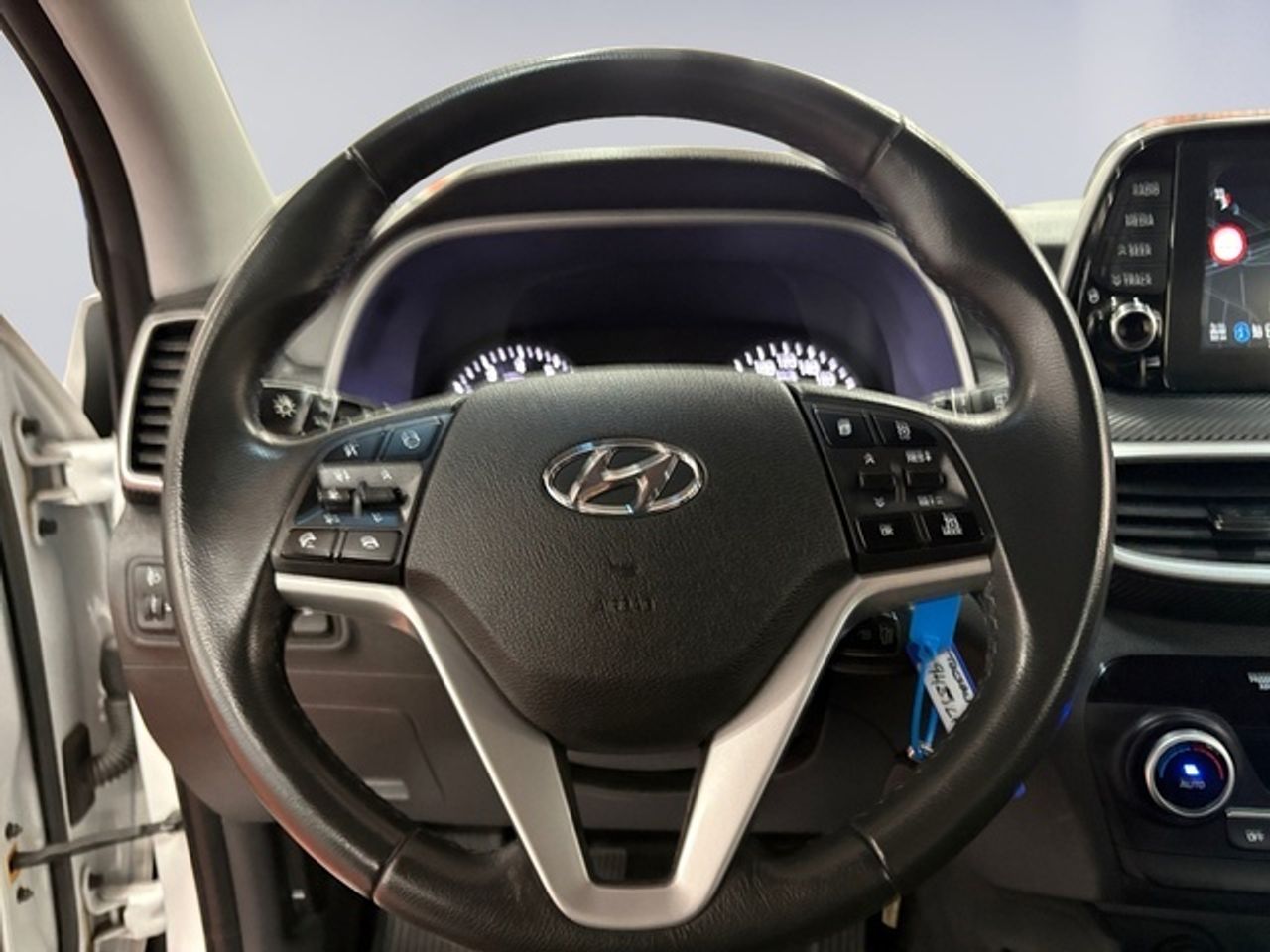 Hyundai Tucson 1.6 GDI SLE 4x2 97 kW (132 CV) - Foto 13