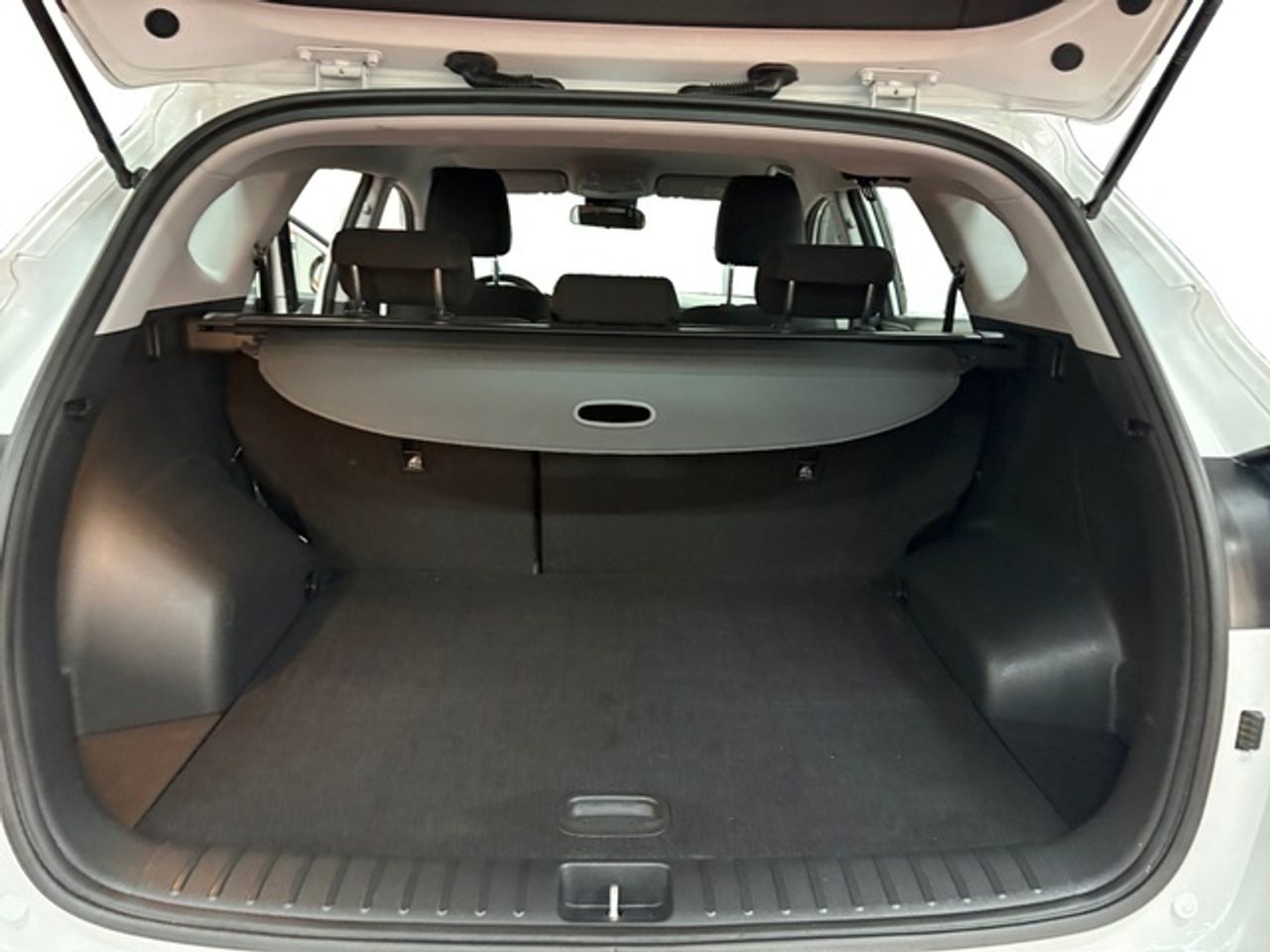 Hyundai Tucson 1.6 GDI SLE 4x2 97 kW (132 CV) - Foto 15