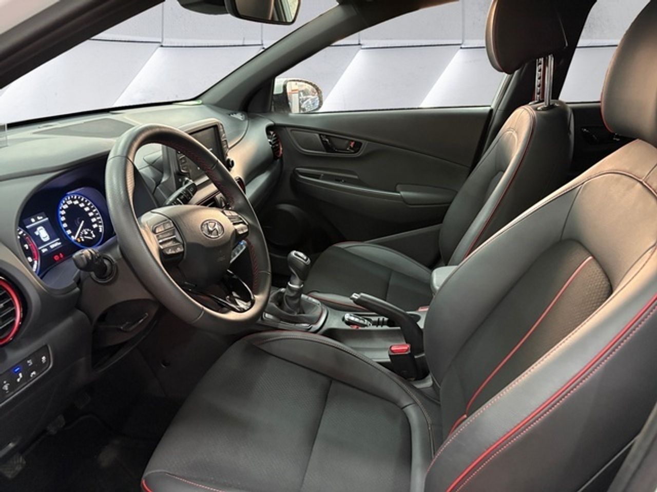 Hyundai Kona 1.0 TGDi Tecno 4x2 88 kW (120 CV) - Foto 9
