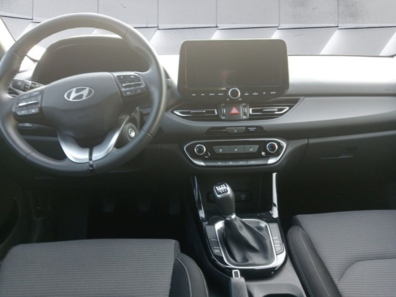 Hyundai i30 1.0 TGDI 48V Klass 74 kW (100 CV) - Foto 11