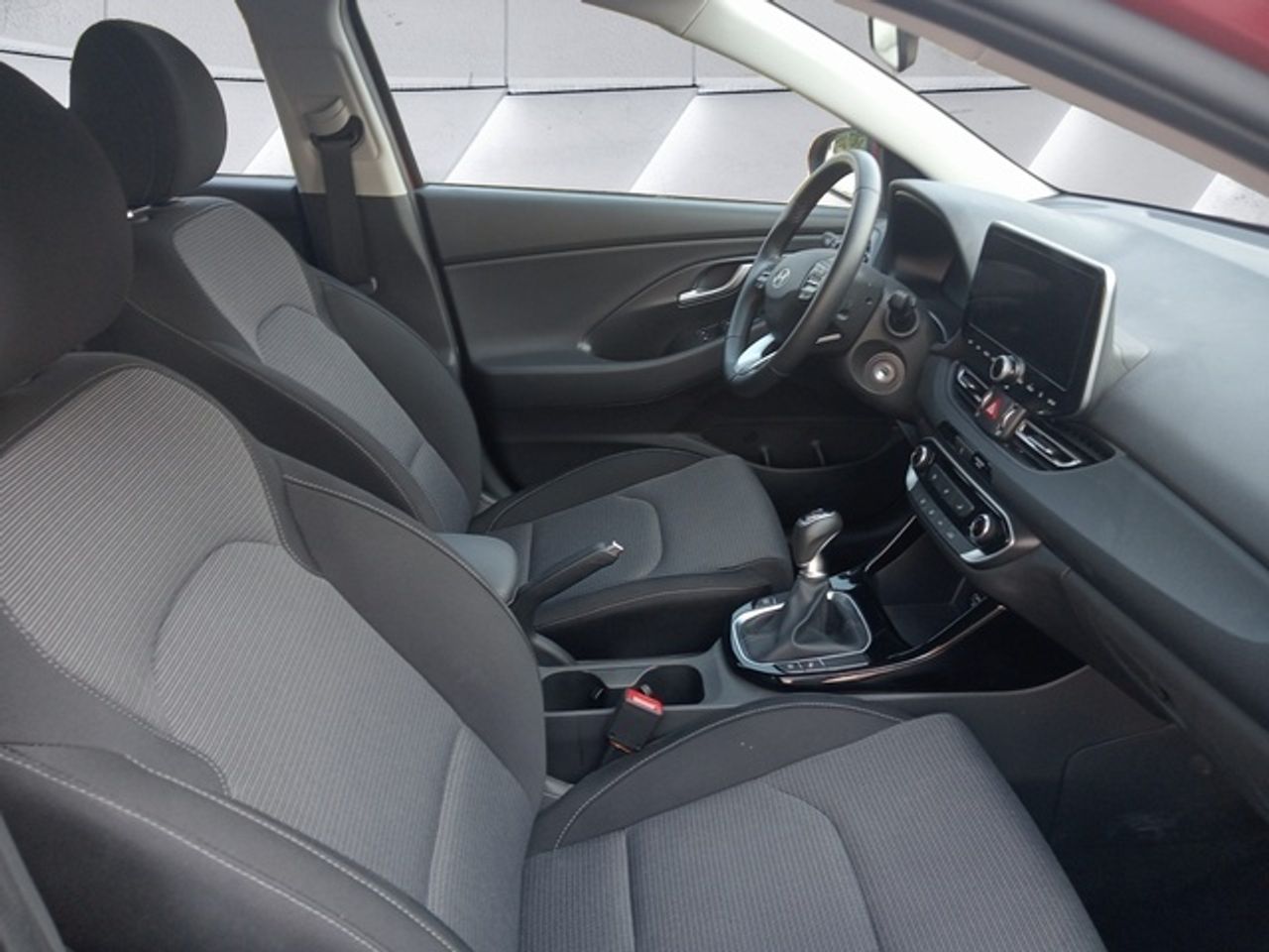 Hyundai i30 1.0 TGDI 48V Klass 74 kW (100 CV) - Foto 16