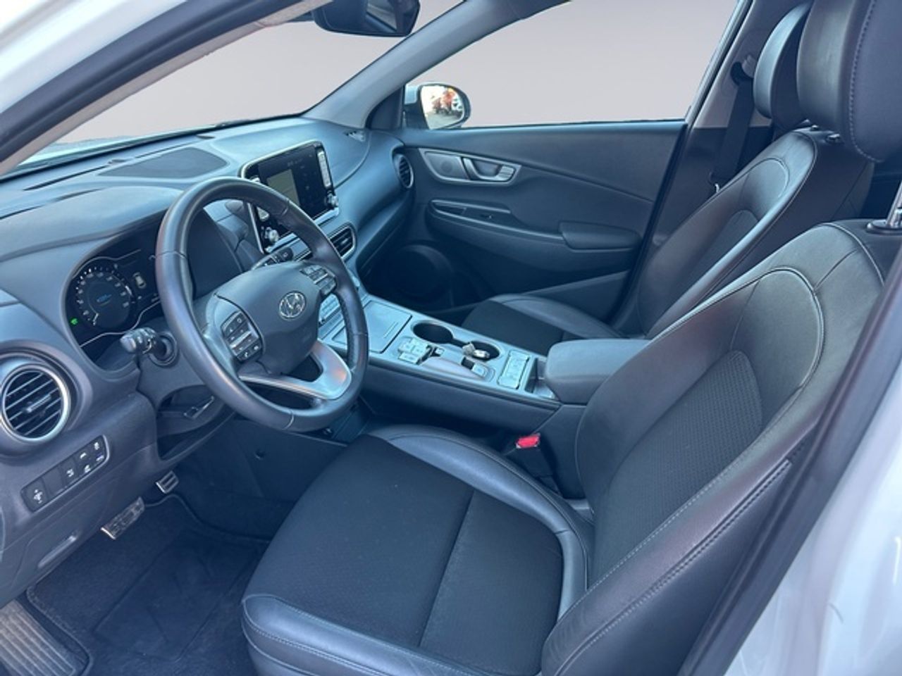 Hyundai Kona EV Klass 100 kW (136 CV) - Foto 10