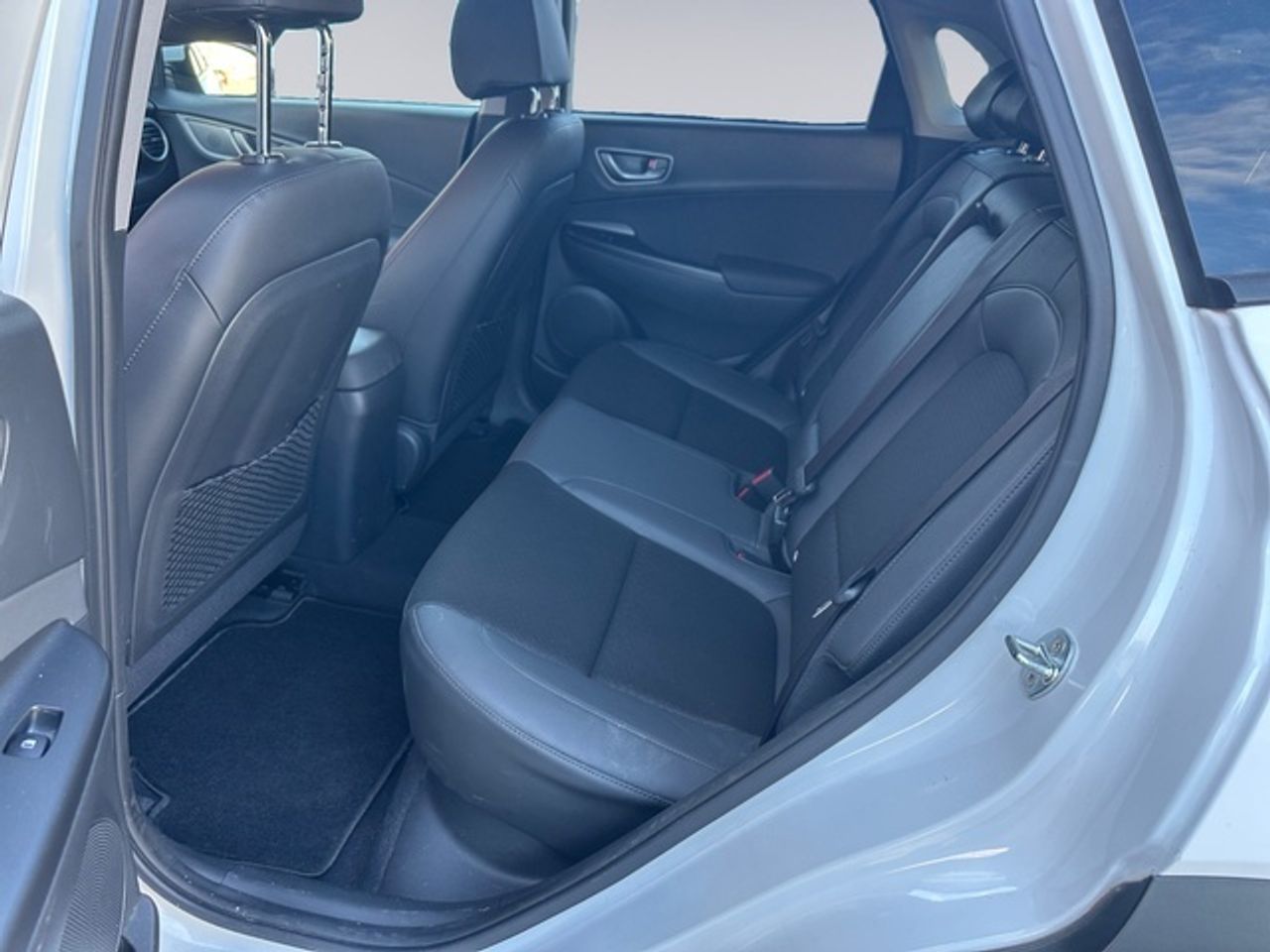 Hyundai Kona EV Klass 100 kW (136 CV) - Foto 14