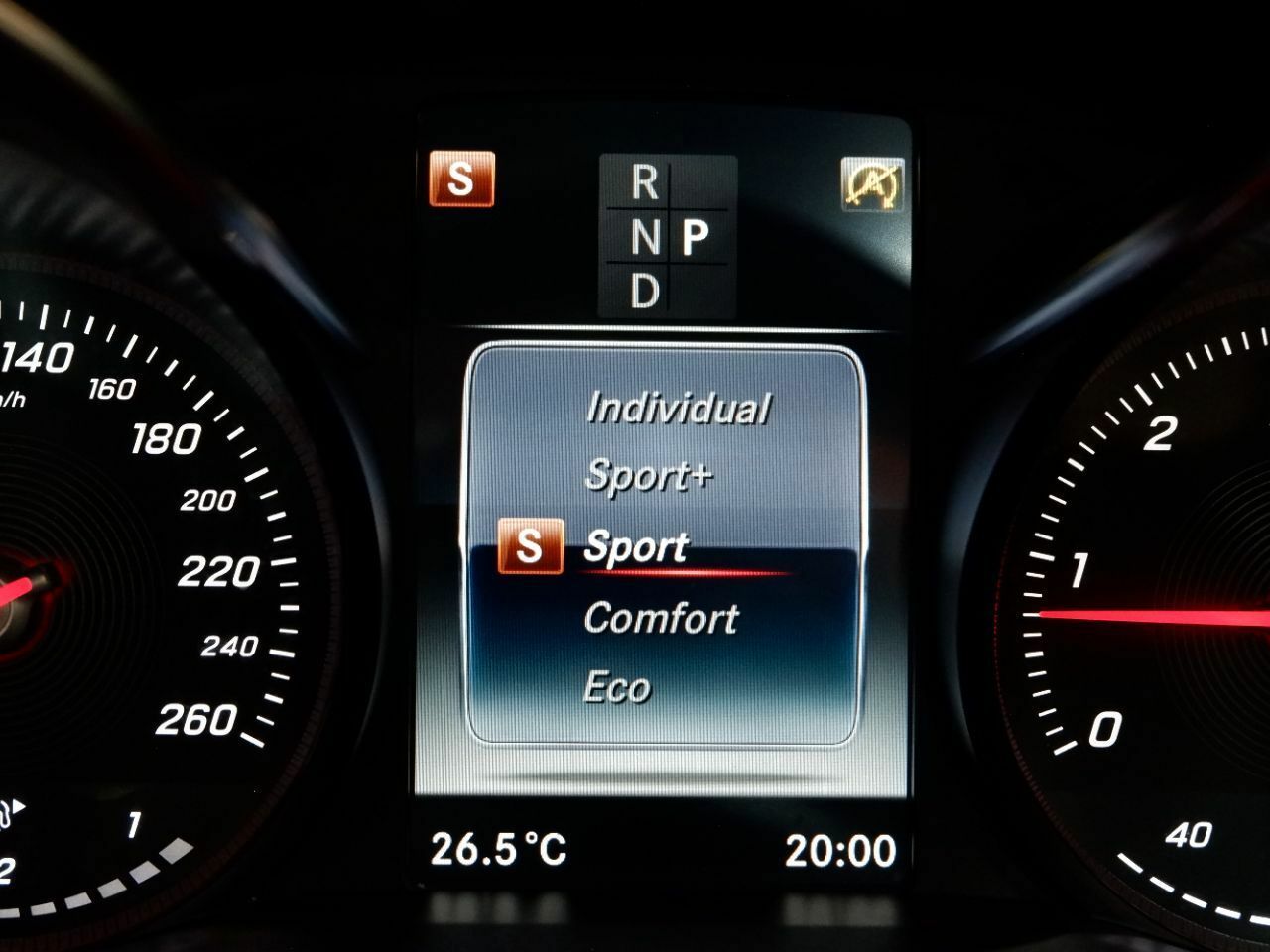 Mercedes Clase C C Cabrio 220 d AMG - Foto 24