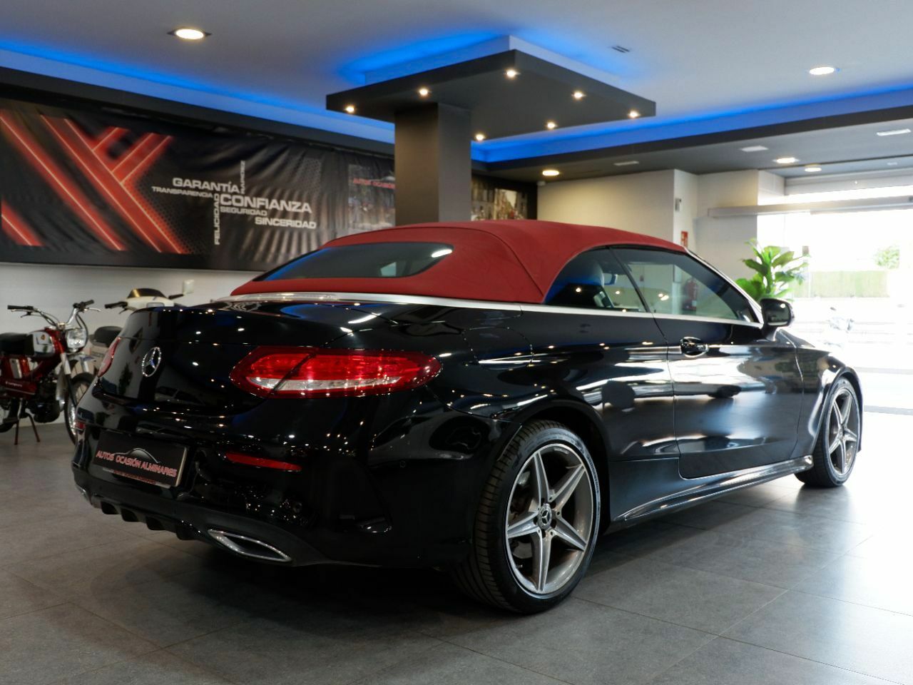 Mercedes Clase C C Cabrio 220 d AMG - Foto 10