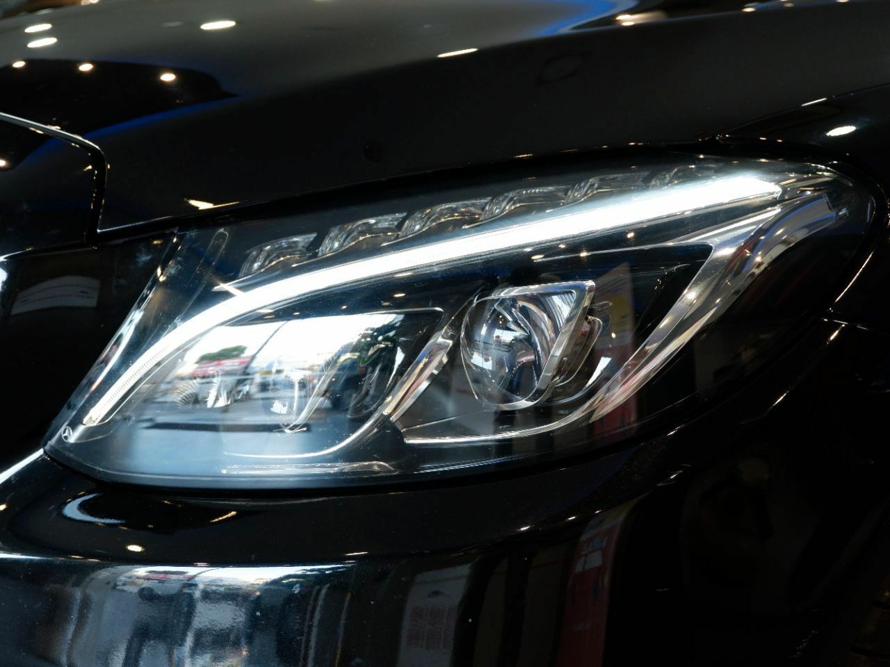 Mercedes Clase C C Cabrio 220 d AMG - Foto 32