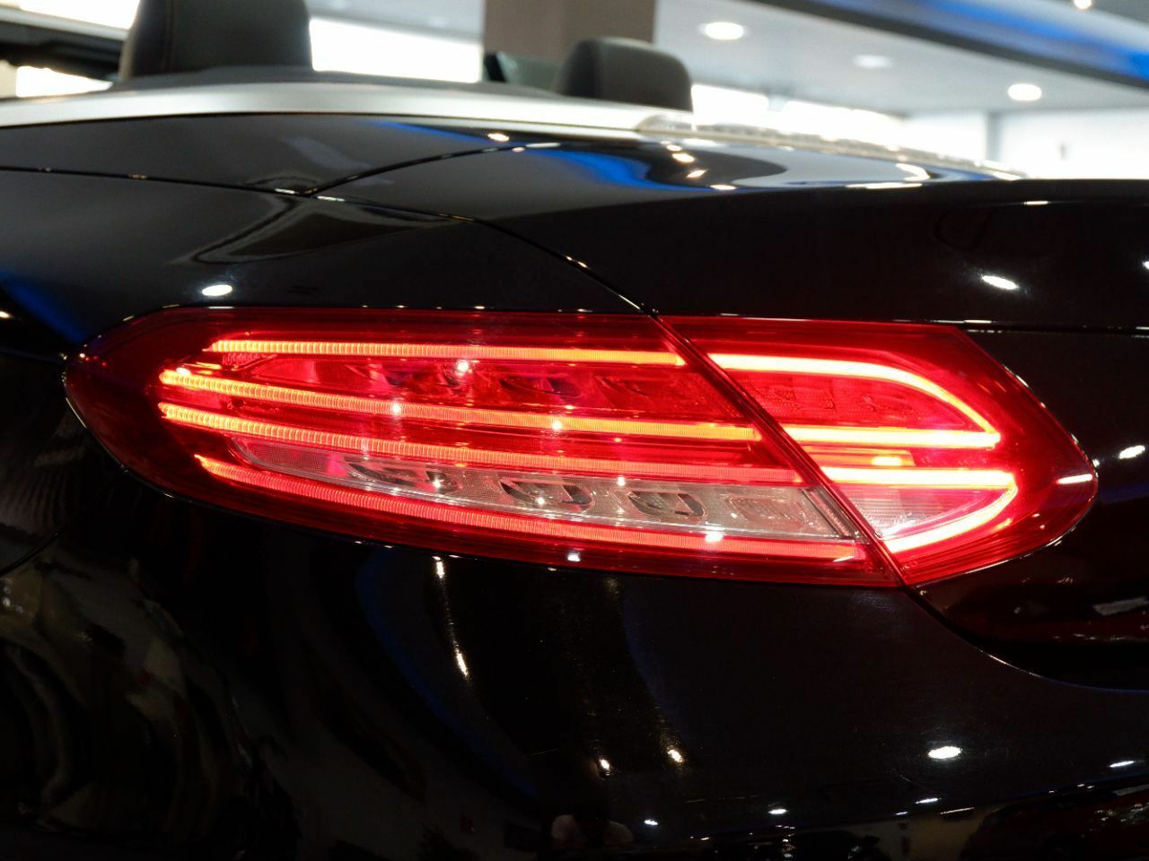 Mercedes Clase C C Cabrio 220 d AMG - Foto 12