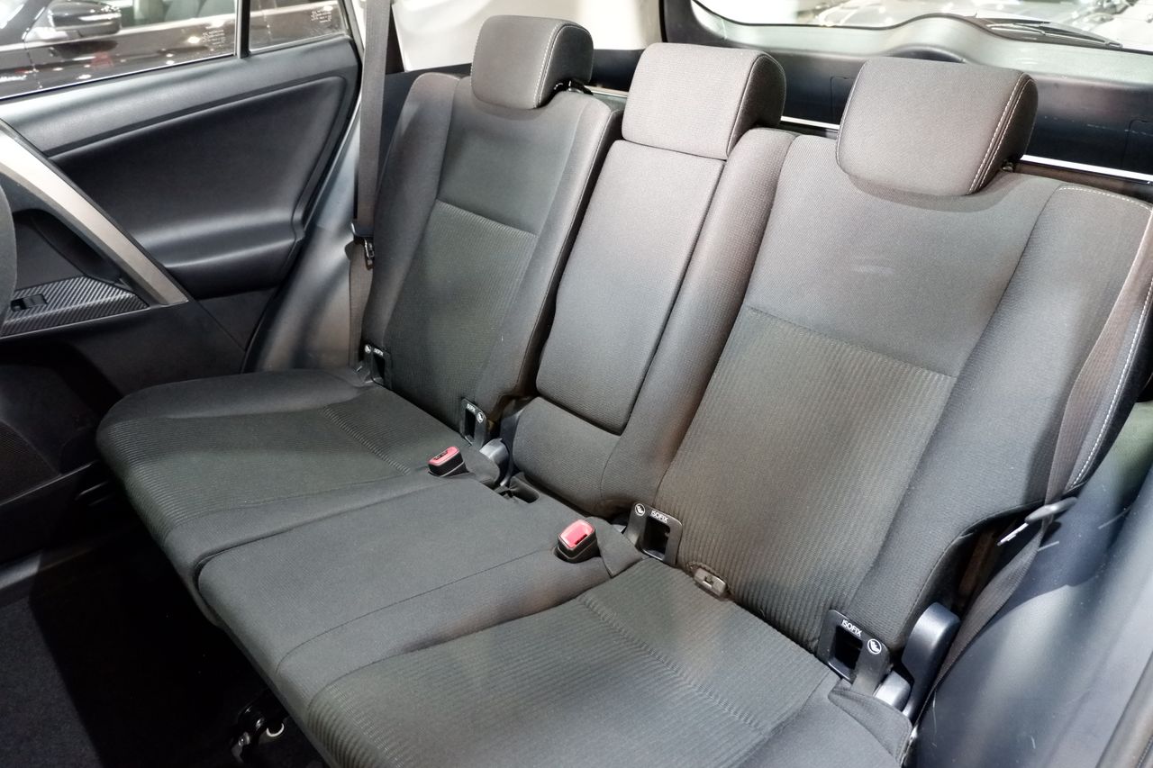 Toyota Rav4 RAV4 120D 4x2 Advance - Foto 8