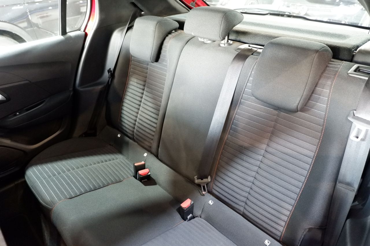 Peugeot 208 Active Pack PureTech 100 S&S - Foto 8