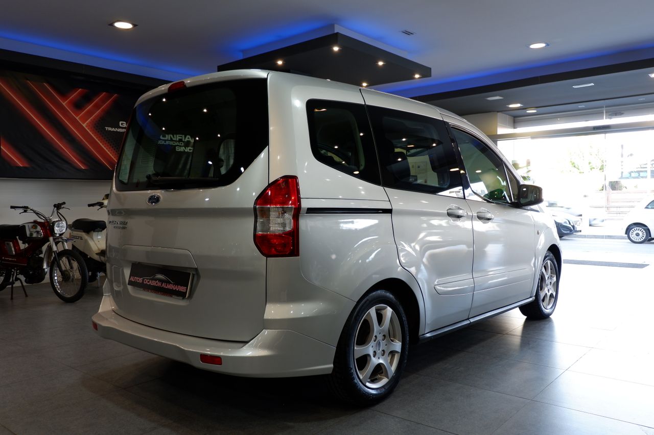Ford Tourneo Connect Ambiente - Foto 5