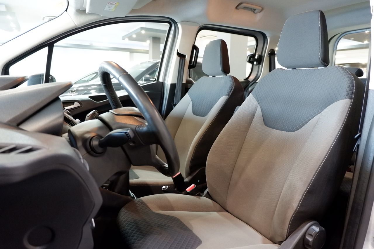 Ford Tourneo Connect Ambiente - Foto 11