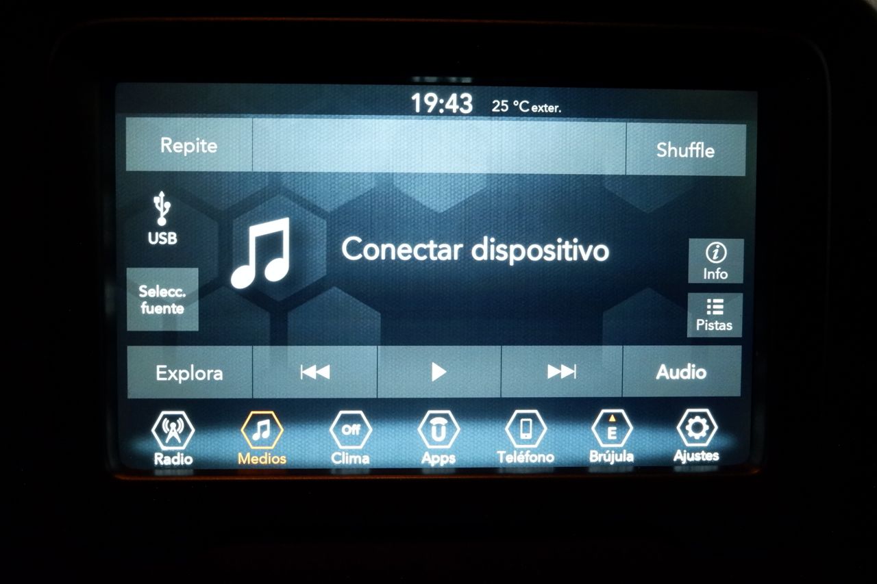 Jeep Renegade Change the Way 1.0 Turbo 88 kW (120 CV) 4x2 - Foto 18