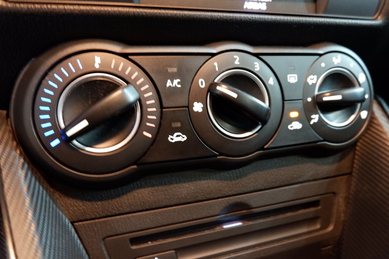 Mazda 2 Mazda Style 1.5 SKYACTIV-G 90 CV - Foto 16