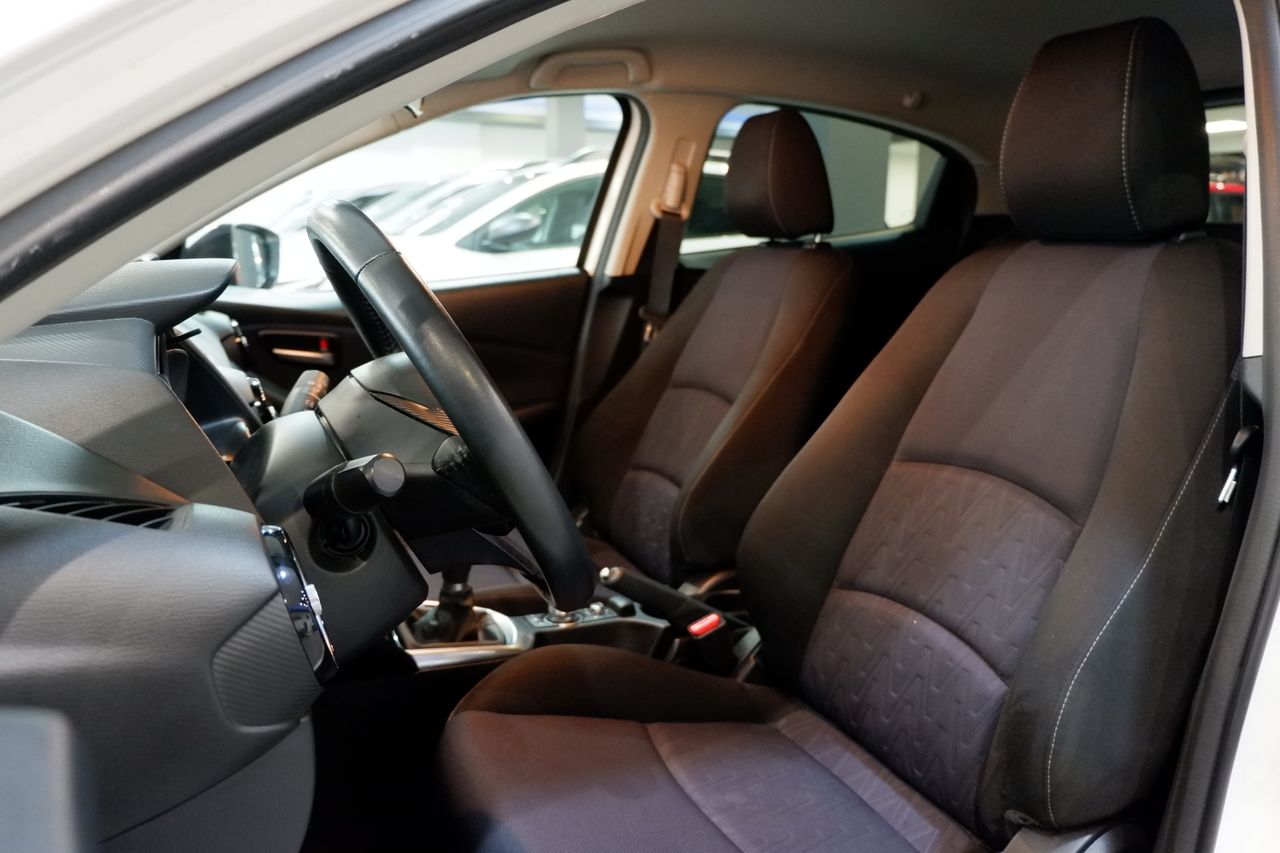 Mazda 2 Mazda Style 1.5 SKYACTIV-G 90 CV - Foto 12