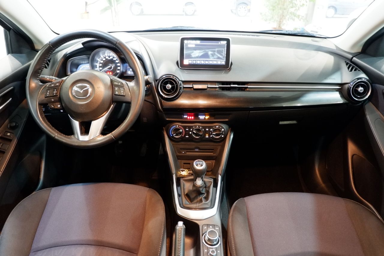 Mazda 2 Mazda Style 1.5 SKYACTIV-G 90 CV - Foto 9