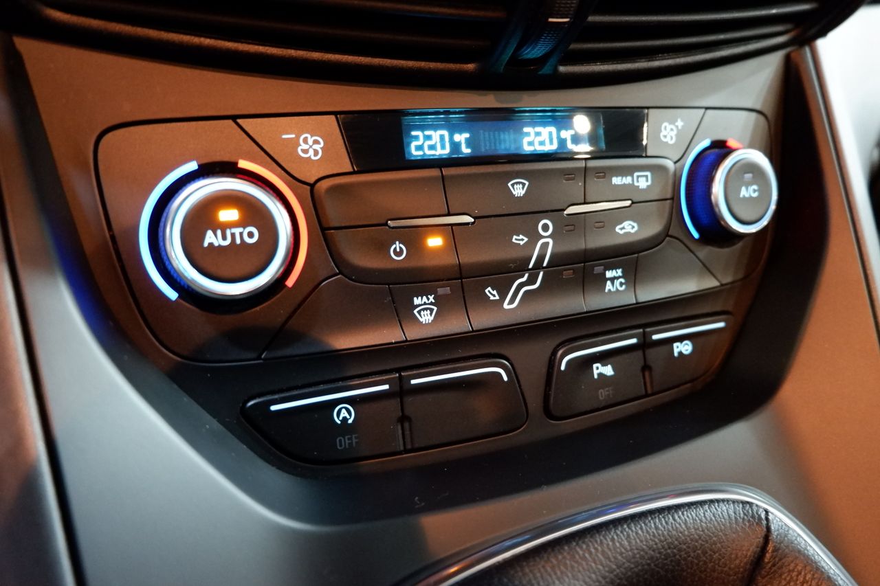 Ford Grand C-MAX 1.0 EcoBoost - Foto 16