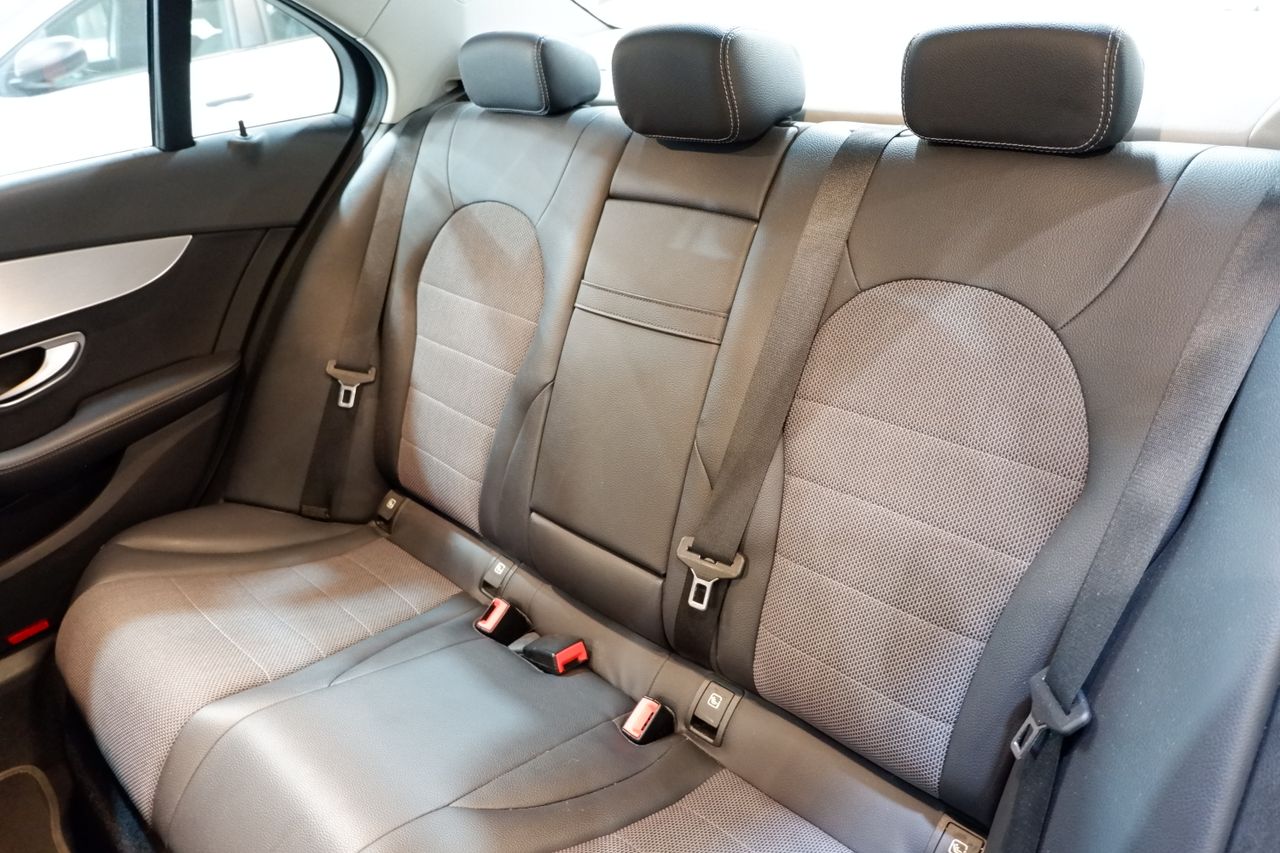 Mercedes Clase C 220d - Foto 9