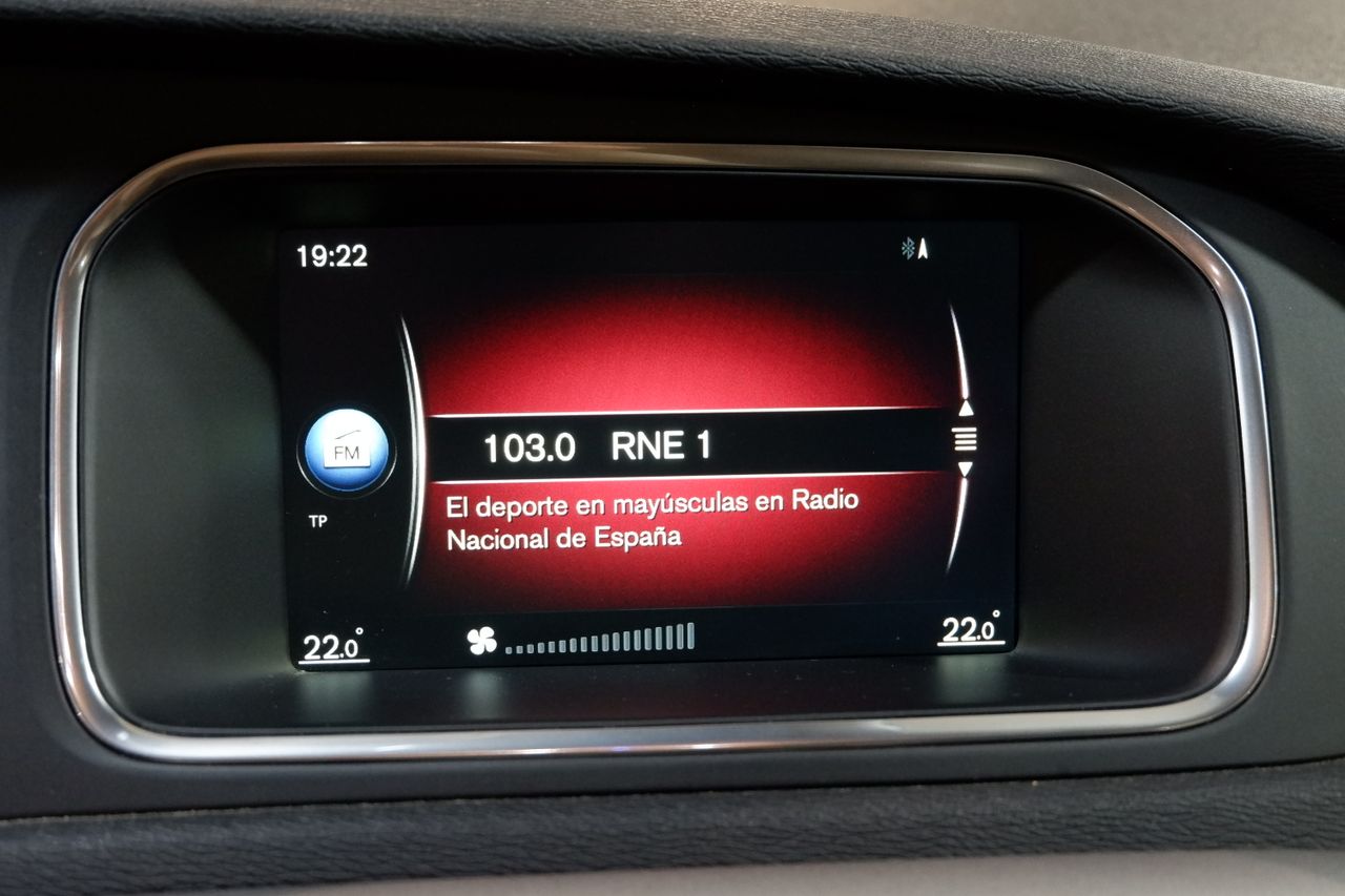 Volvo V40 2.0 T2 Kinetic - Foto 14